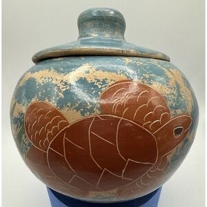 Handmade‎ Nicaraguan Etched Terracotta Sea Turtle Jar With Lid Art Pottery